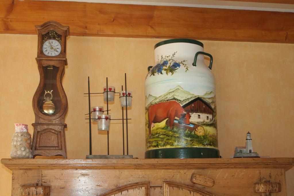 Chambre D'Hotes "Les Crets" Mercury Luaran gambar