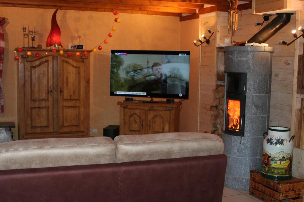 Chambre D'Hotes "Les Crets" Mercury Luaran gambar